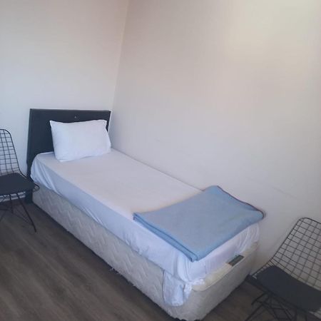 Dev Hotel Истанбул Екстериор снимка